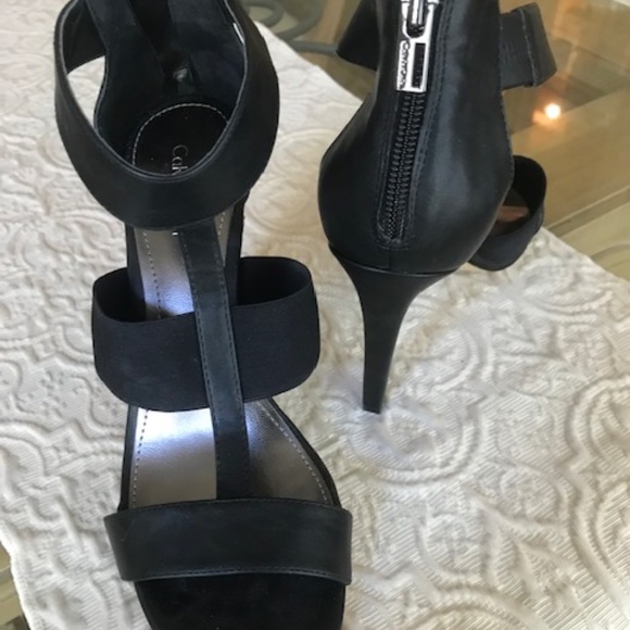Calvin Klein Black Stiletto-ed Heels - Picture 3 of 5